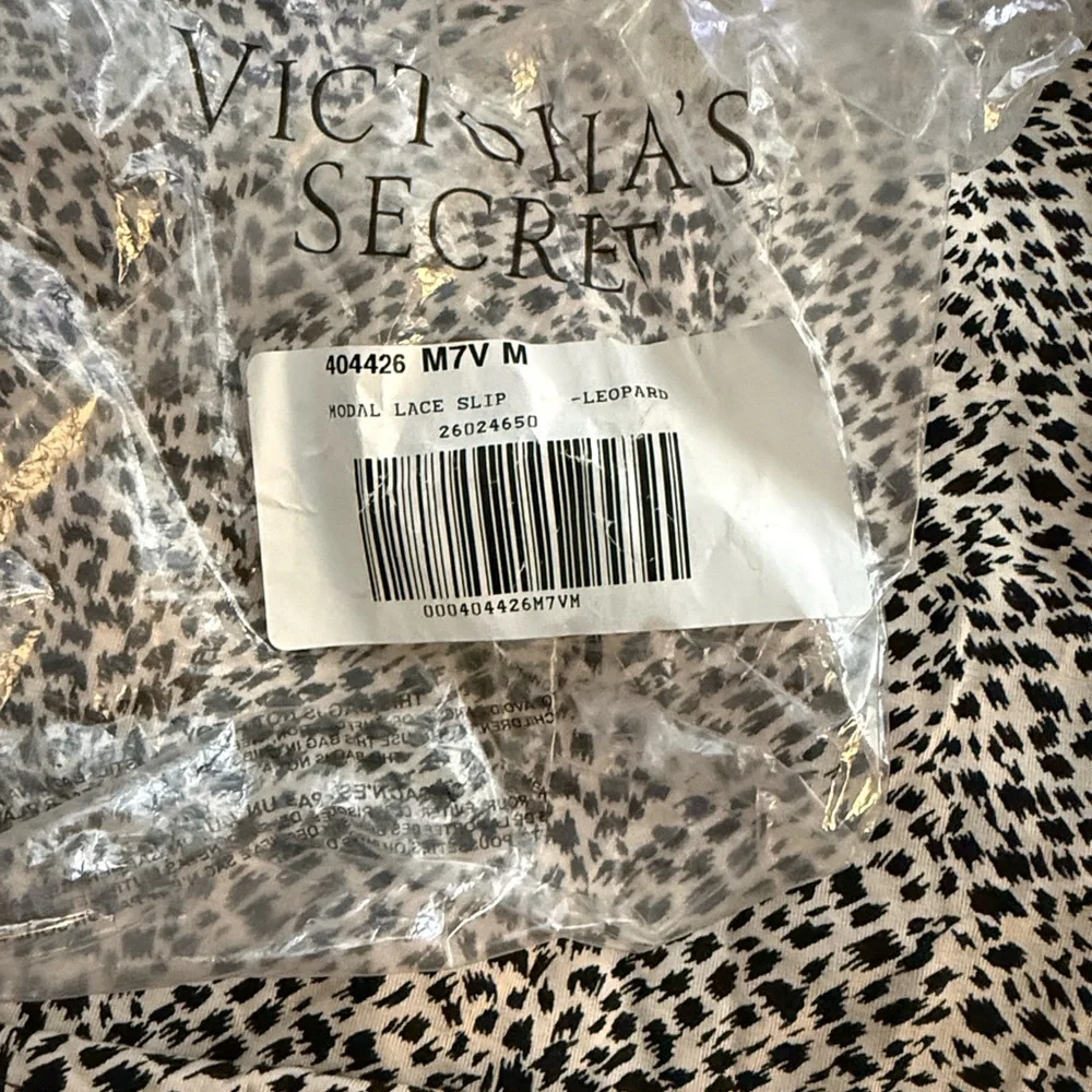 ** Victoria’s Secret ** Modal Leopard lace slip - Medium - NWT - Picture 10 of 10